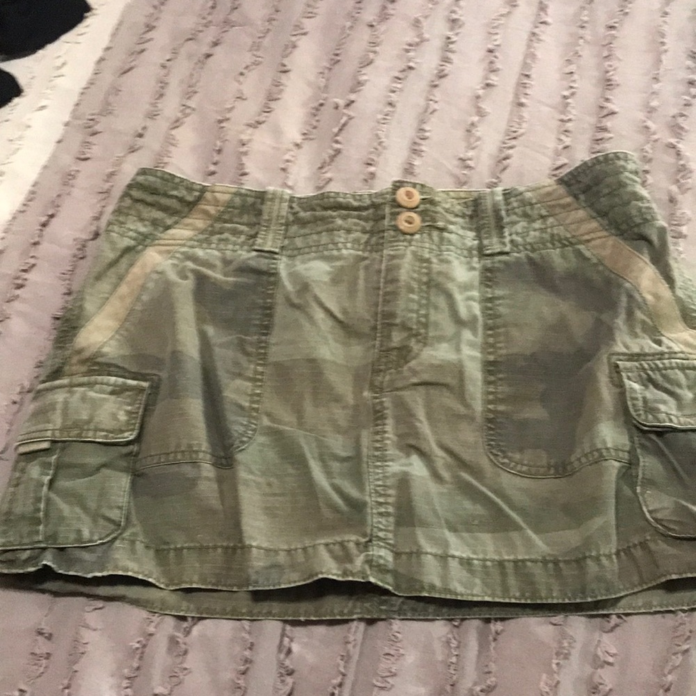 American eagle skirt